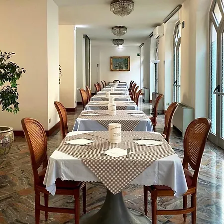 Hotel Miramonti Vincent 4*